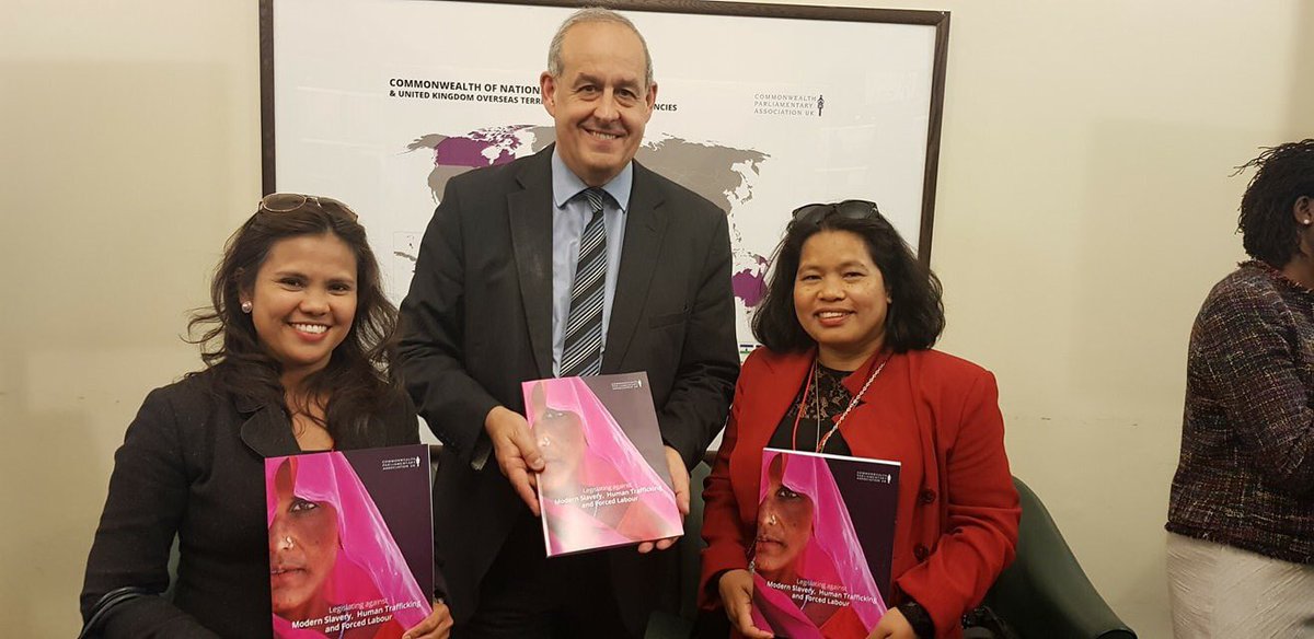 Rt Hon. David Hanson MP with the Voice of Domestic Workers at the launch of the e-Handbook