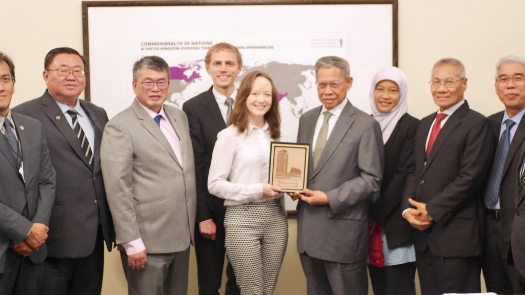 l.t.r.: Asri Adnan, Hon. Thomas Su Keong Siong, Hon. William Leong Jee Keen, Matthew Hamilton, Felicity Herrmann, Hon. Dato' Sri Mustapa bin Mohamed, Hon. Nor Azrina binti Surip, Hon. Dato' Mansor bin Othman, Hon. Hassan bin Abdul Karim, Amisyahrizan bin Amir Khan