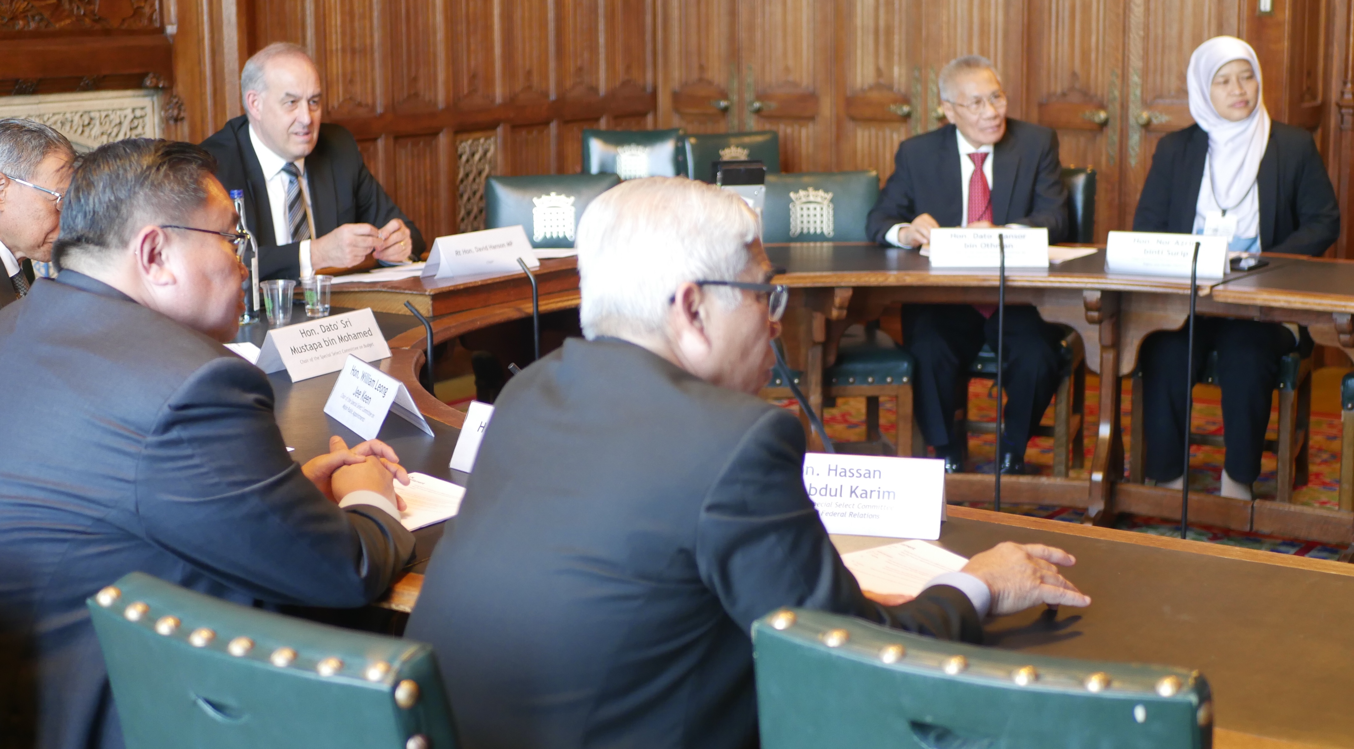 Rt Hon. David Hanson MP chairs a committee exercise with delegates as committee members