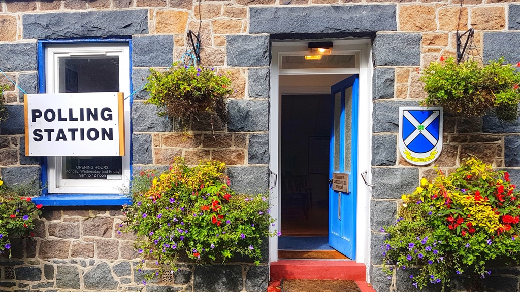 St Andrew's polling station in Guernsey